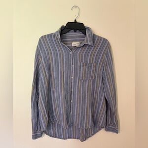 Women’s Universal Thread Flannel Shirt Size Medium